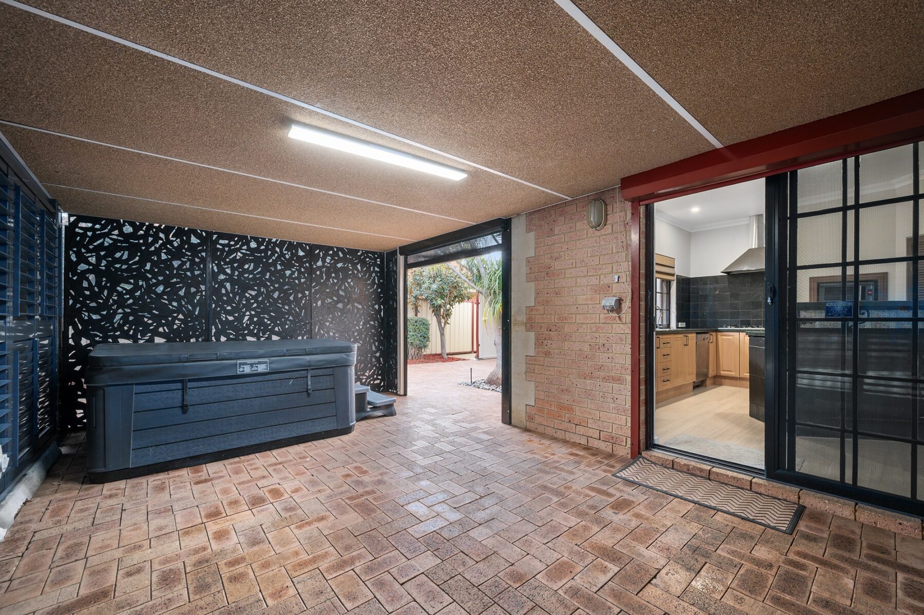 Property: 6 Aurum Street, Ascot, WA, 6104 photo-6