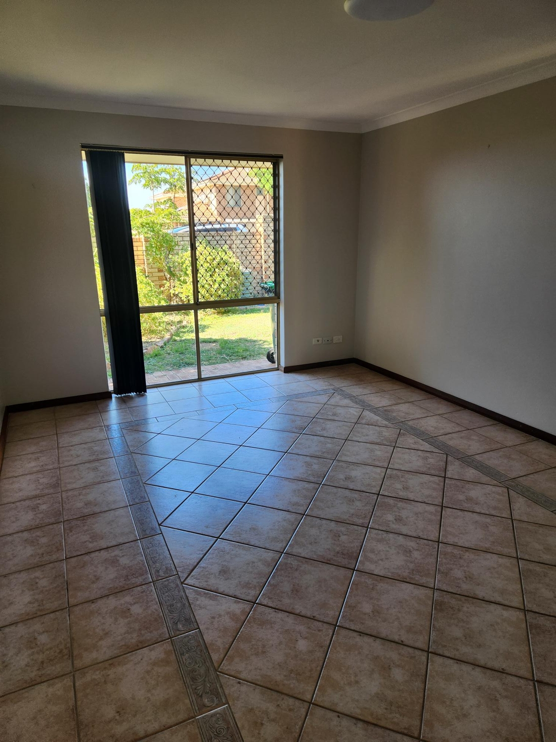 Rental: Scarborough, WA, 6019 photo-14