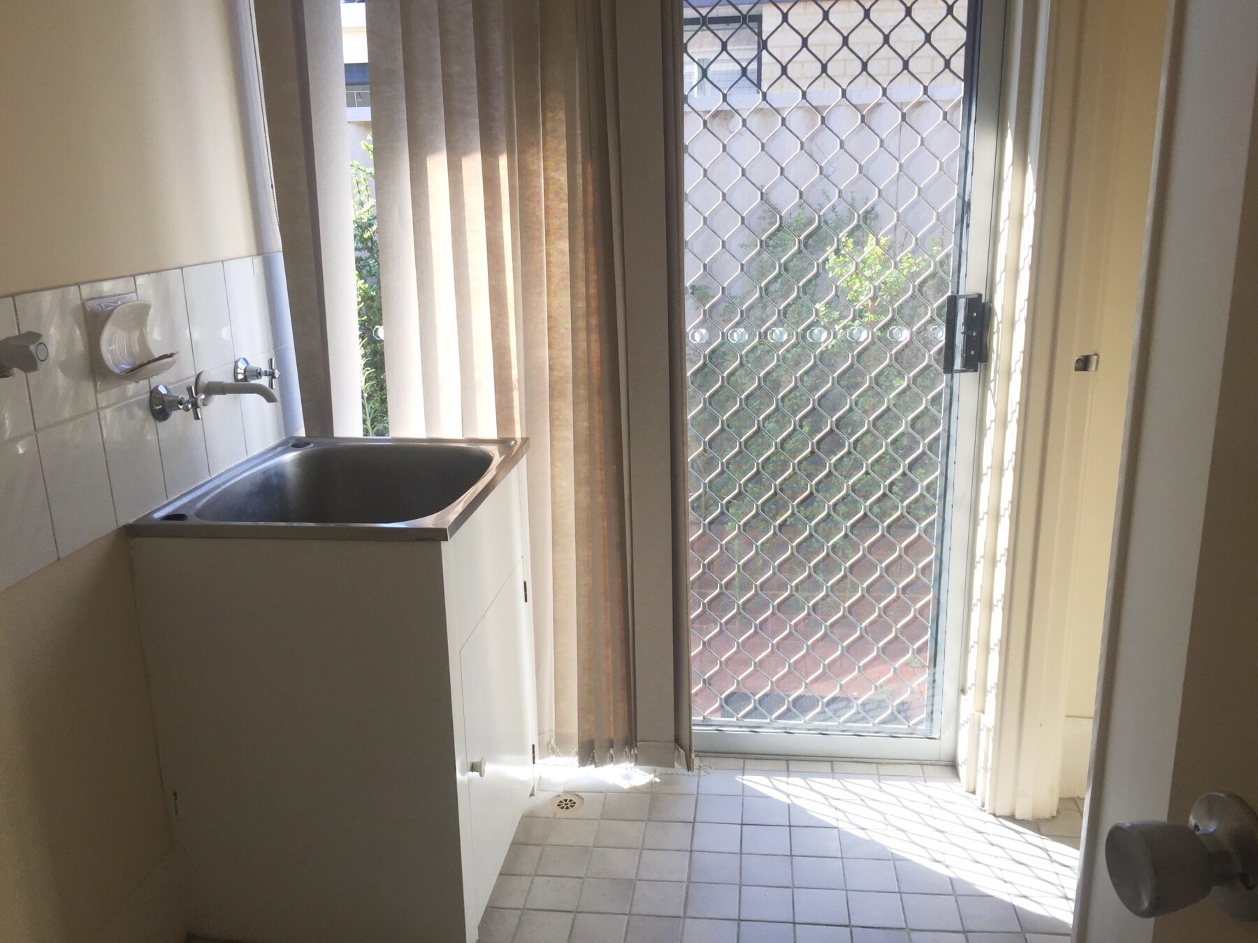 Rental: Tuart Hill, WA, 6060 photo-13