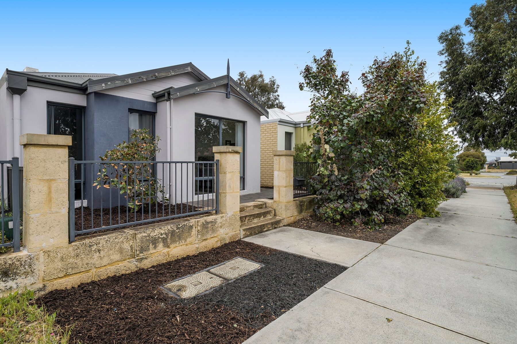 Rental: Brabham, WA, 6055 photo-15