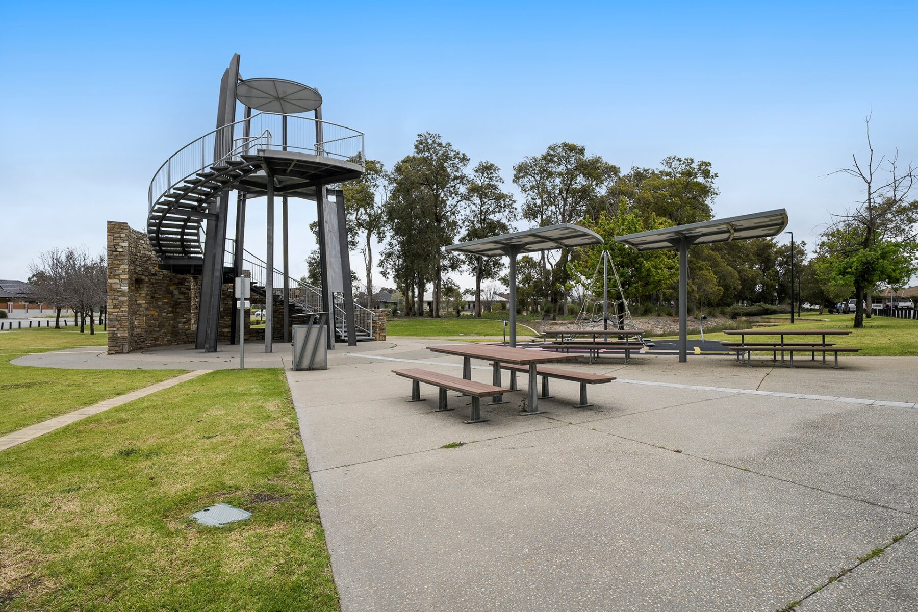 Rental: Brabham, WA, 6055 photo-2