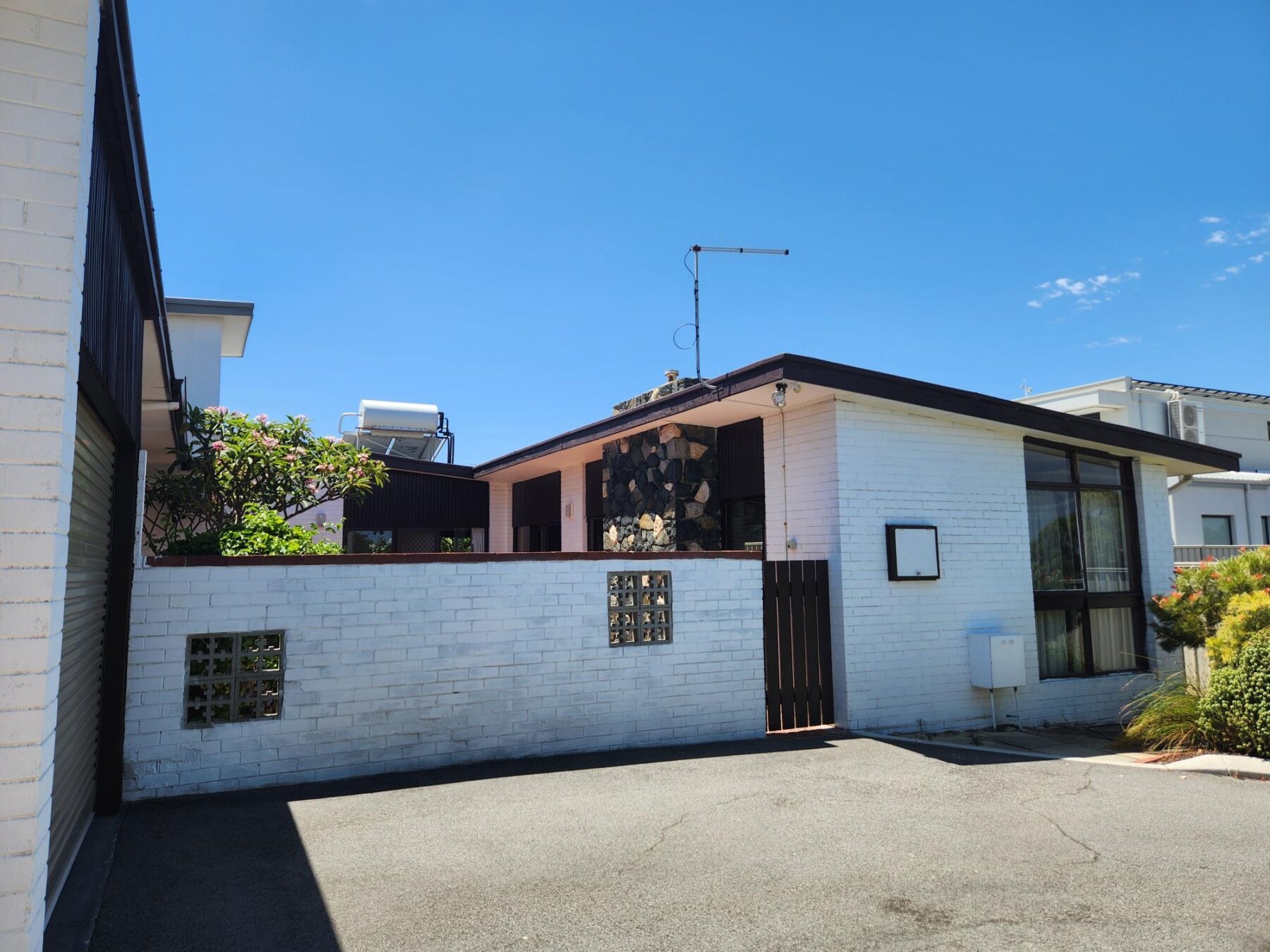 Rental: Trigg, WA, 6029 photo-15