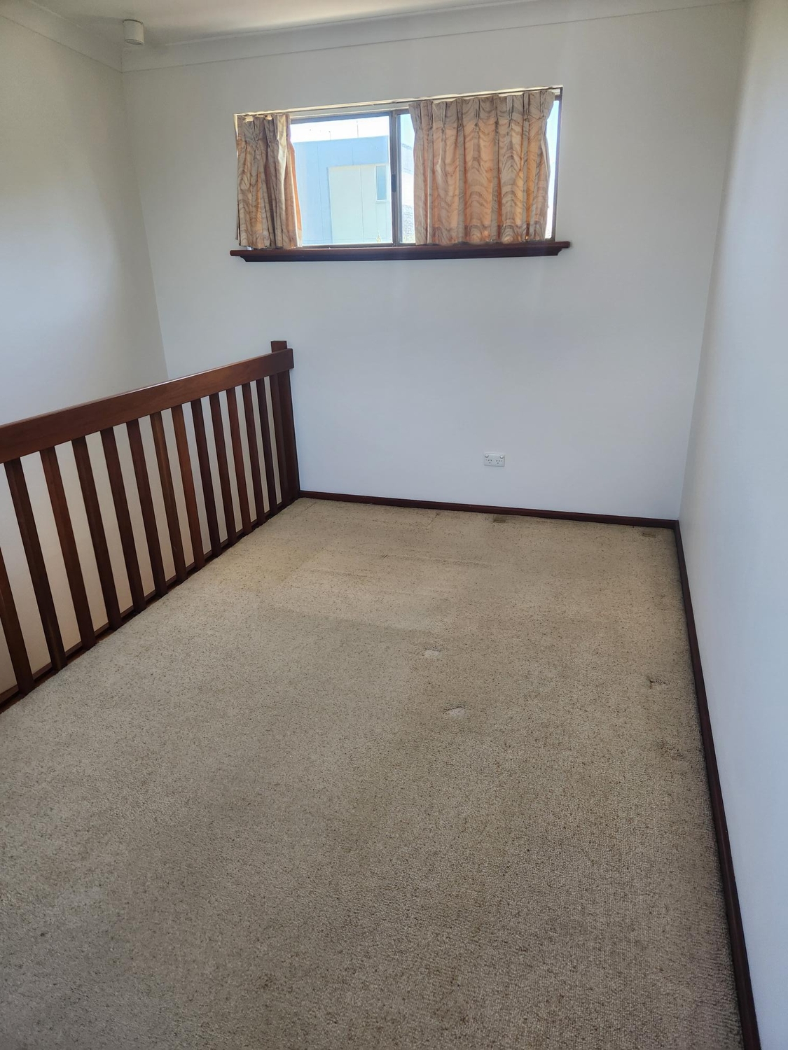 Rental: Trigg, WA, 6029 photo-21