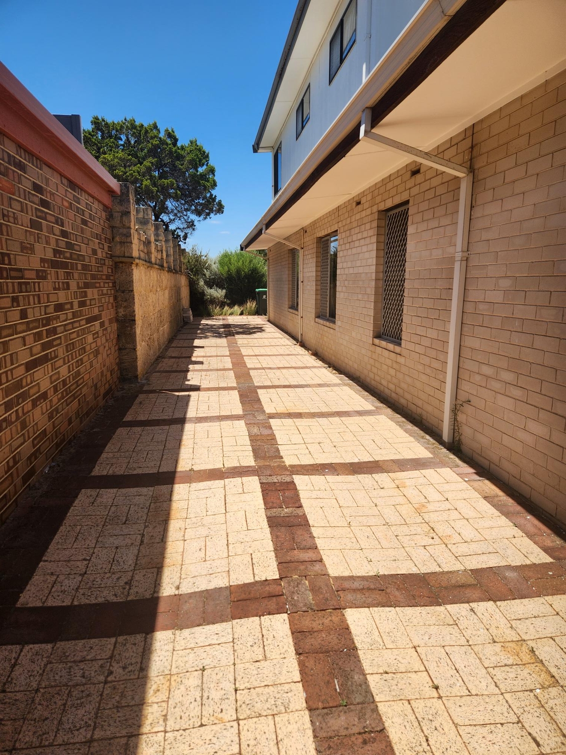 Rental: Trigg, WA, 6029 photo-12