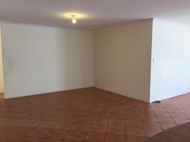 Rental: Dianella, WA, 6059 photo-9