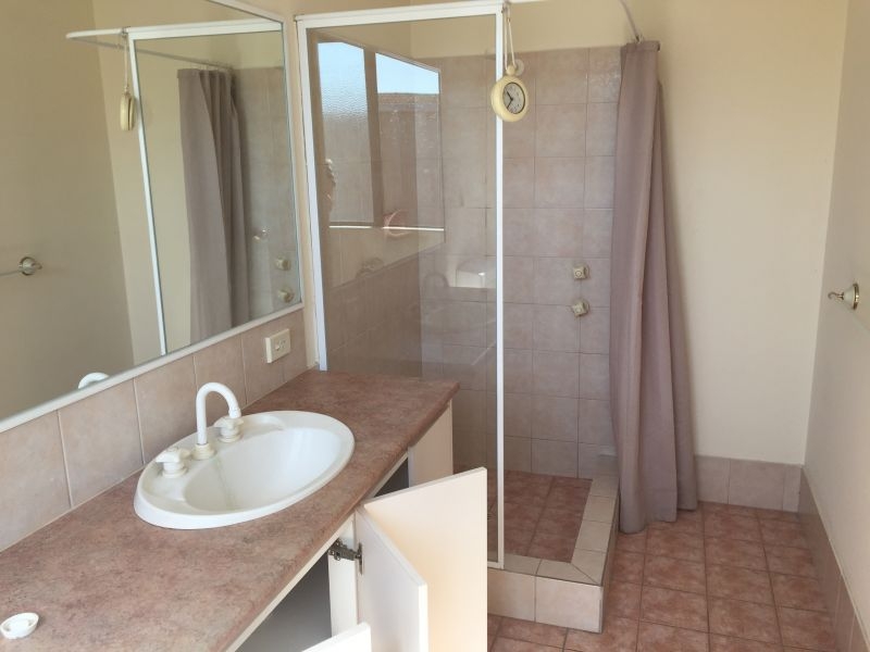Rental: Dianella, WA, 6059 photo-4