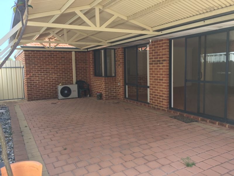 Rental: Dianella, WA, 6059 photo-16