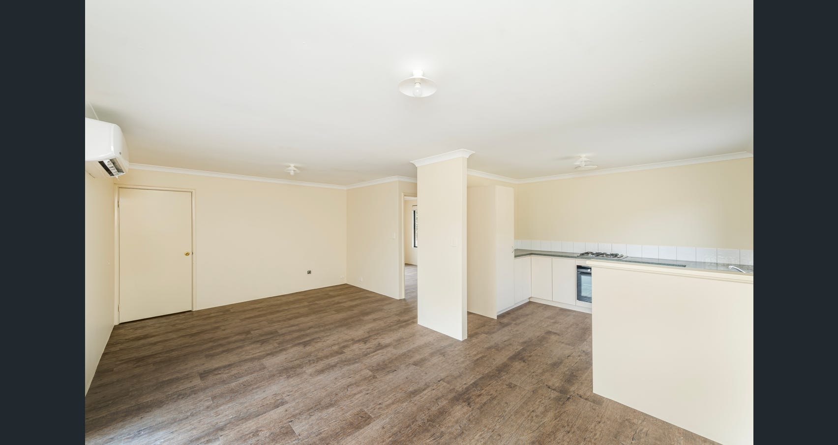Rental: Balga, WA, 6061 photo-13