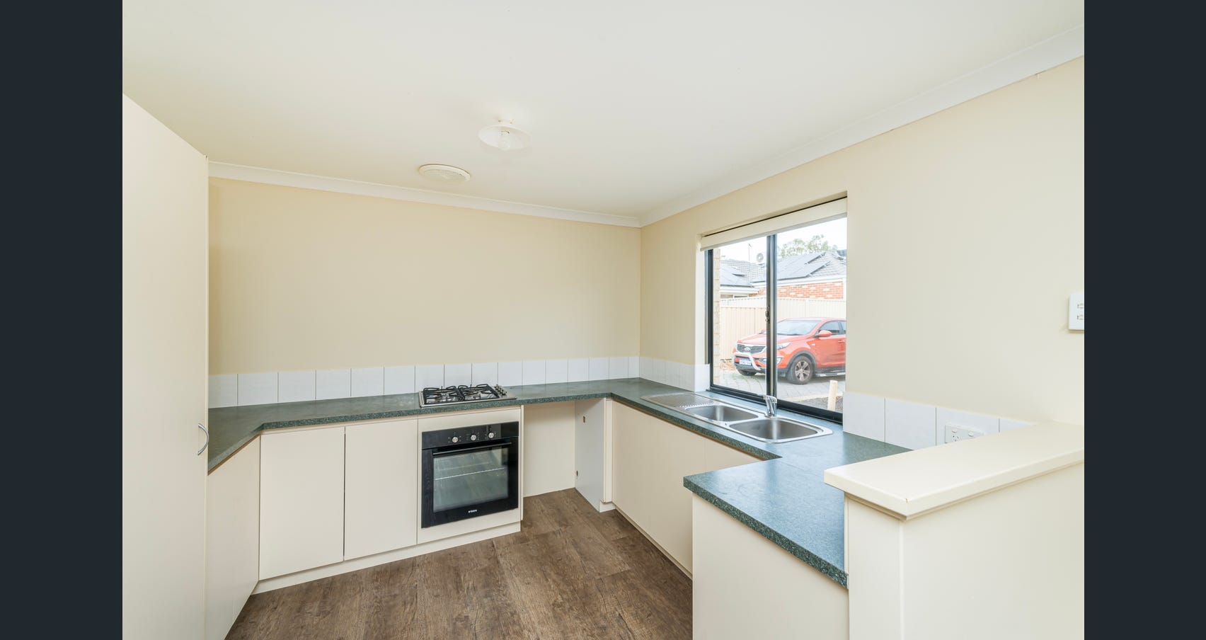 Rental: Balga, WA, 6061 photo-14
