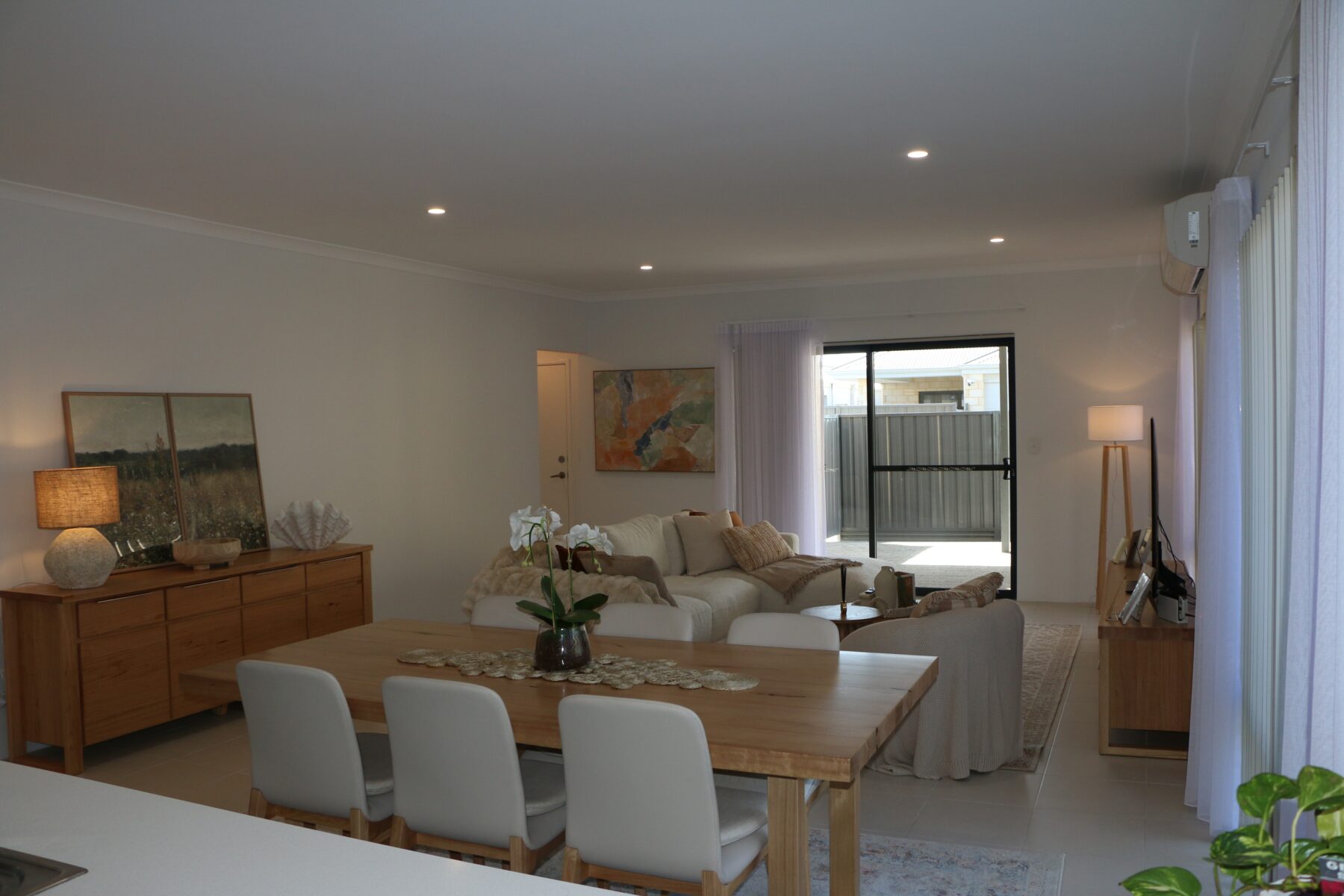 Rental: Caversham, WA, 6055 photo-10