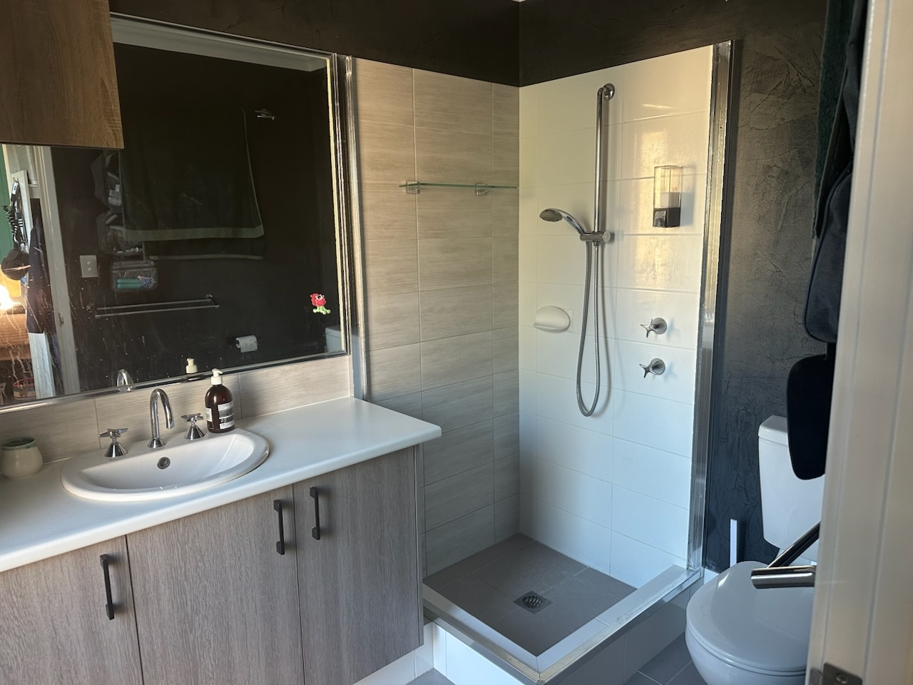 Rental: Joondanna, WA, 6060 photo-3
