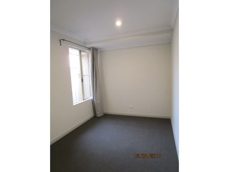 Rental: 280B McDonald Street, Yokine, WA, 6060 photo-6