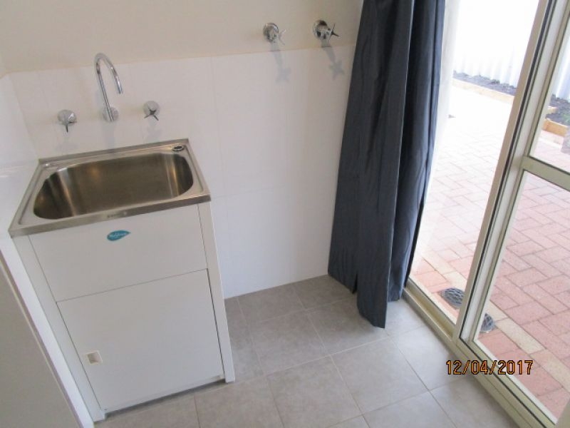 Rental: 280B McDonald Street, Yokine, WA, 6060 photo-3