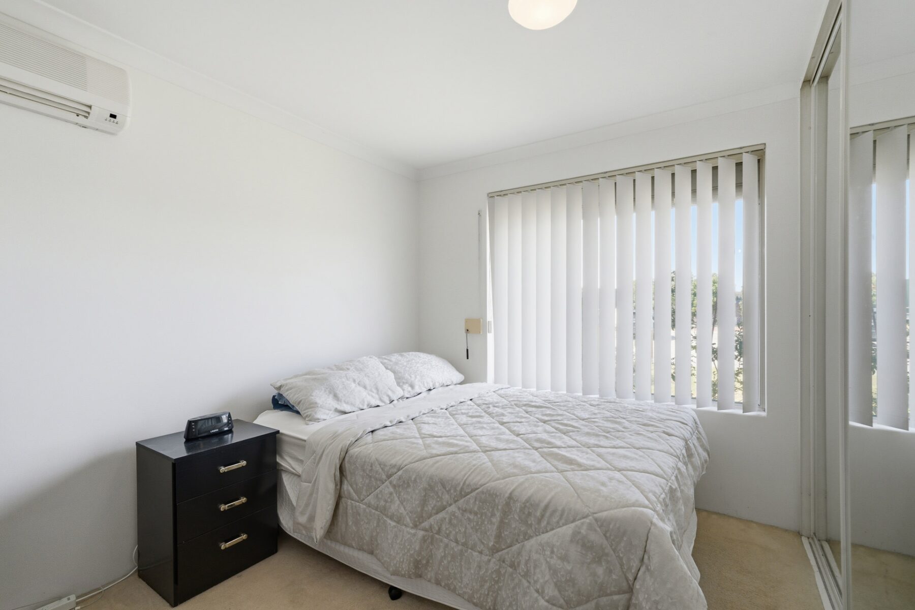 Property: 9 Beadon Close, Ballajura, WA, 6066 photo-10