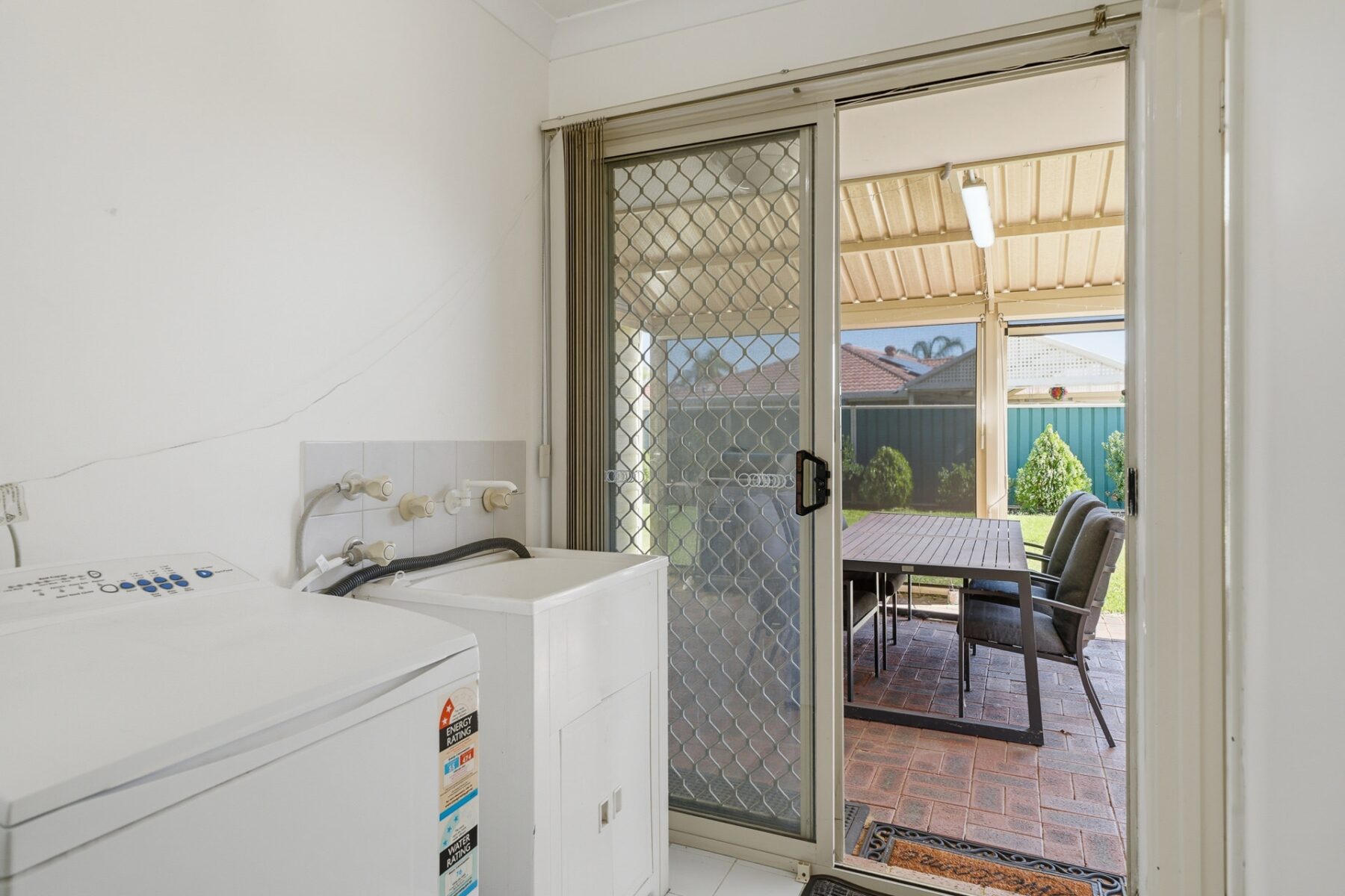 Property: 9 Beadon Close, Ballajura, WA, 6066 photo-3