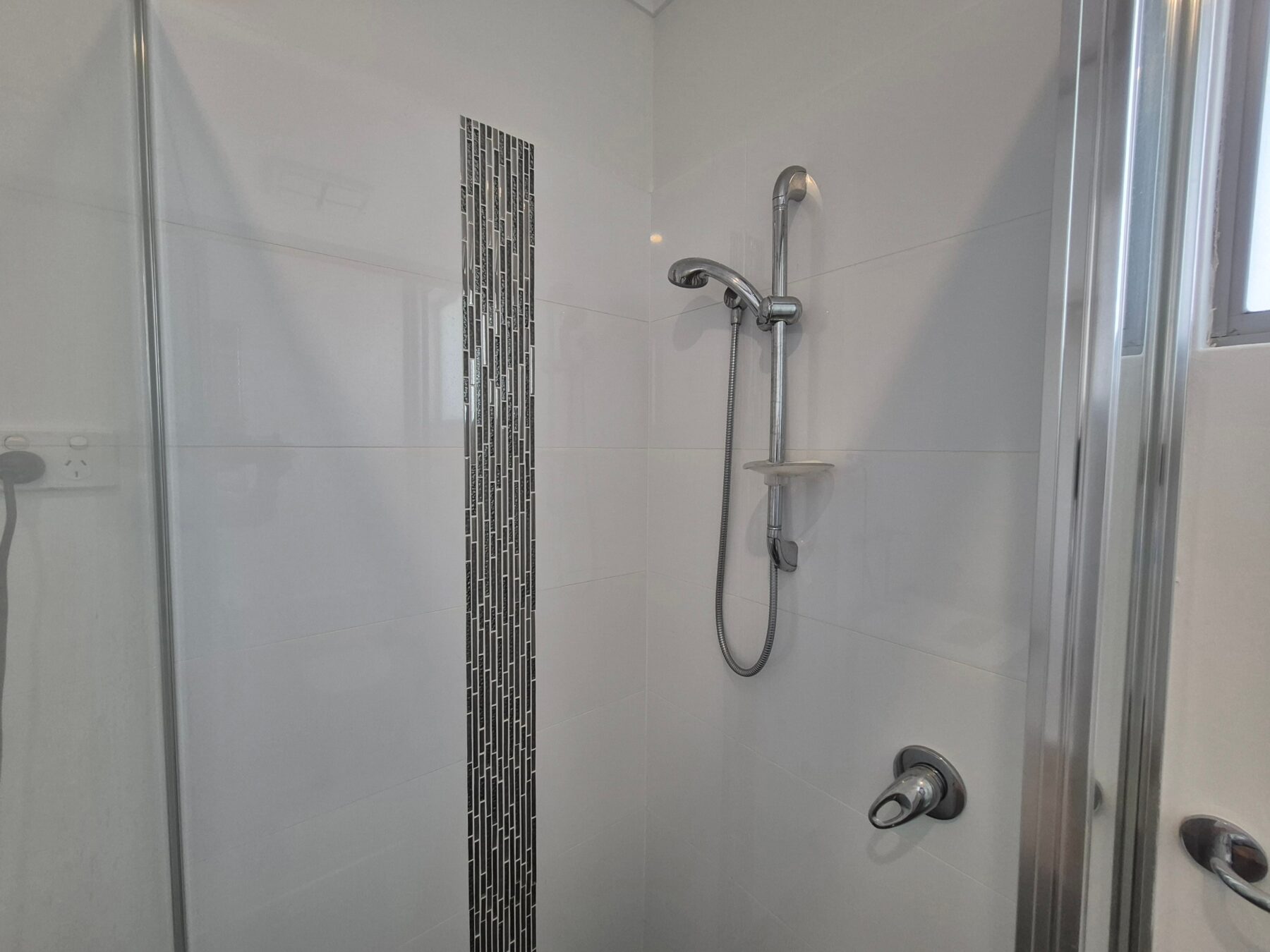 Property: unit 5/360 Hardey Road, Cloverdale, WA, 6105 photo-5