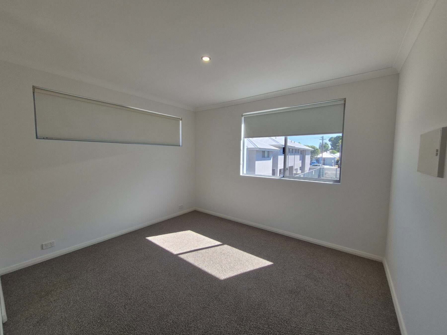 Property: unit 5/360 Hardey Road, Cloverdale, WA, 6105 photo-6