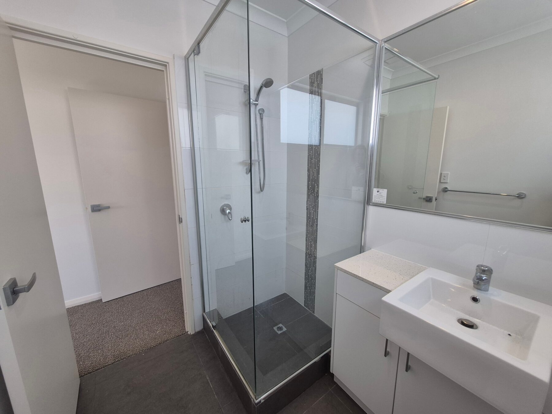 Property: unit 5/360 Hardey Road, Cloverdale, WA, 6105 photo-10