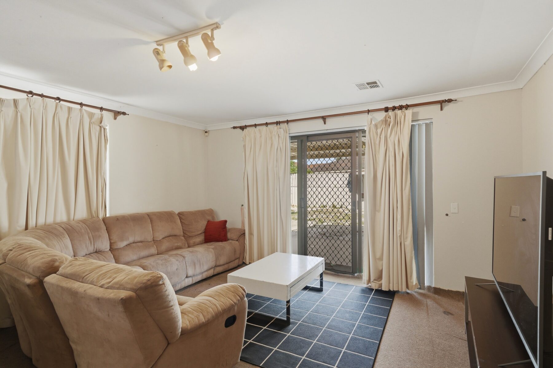 Property: 118 Benara Road, Noranda, WA, 6062 photo-16