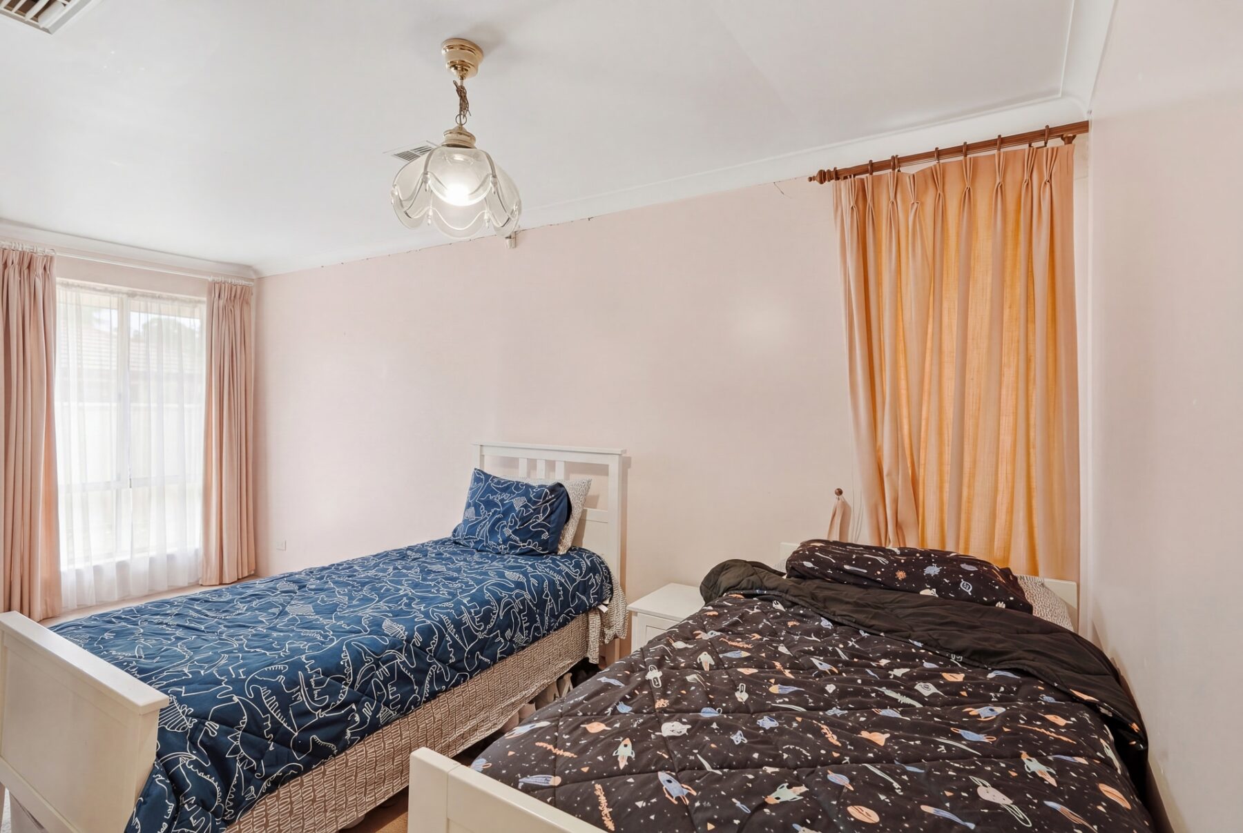 Property: 118 Benara Road, Noranda, WA, 6062 photo-2