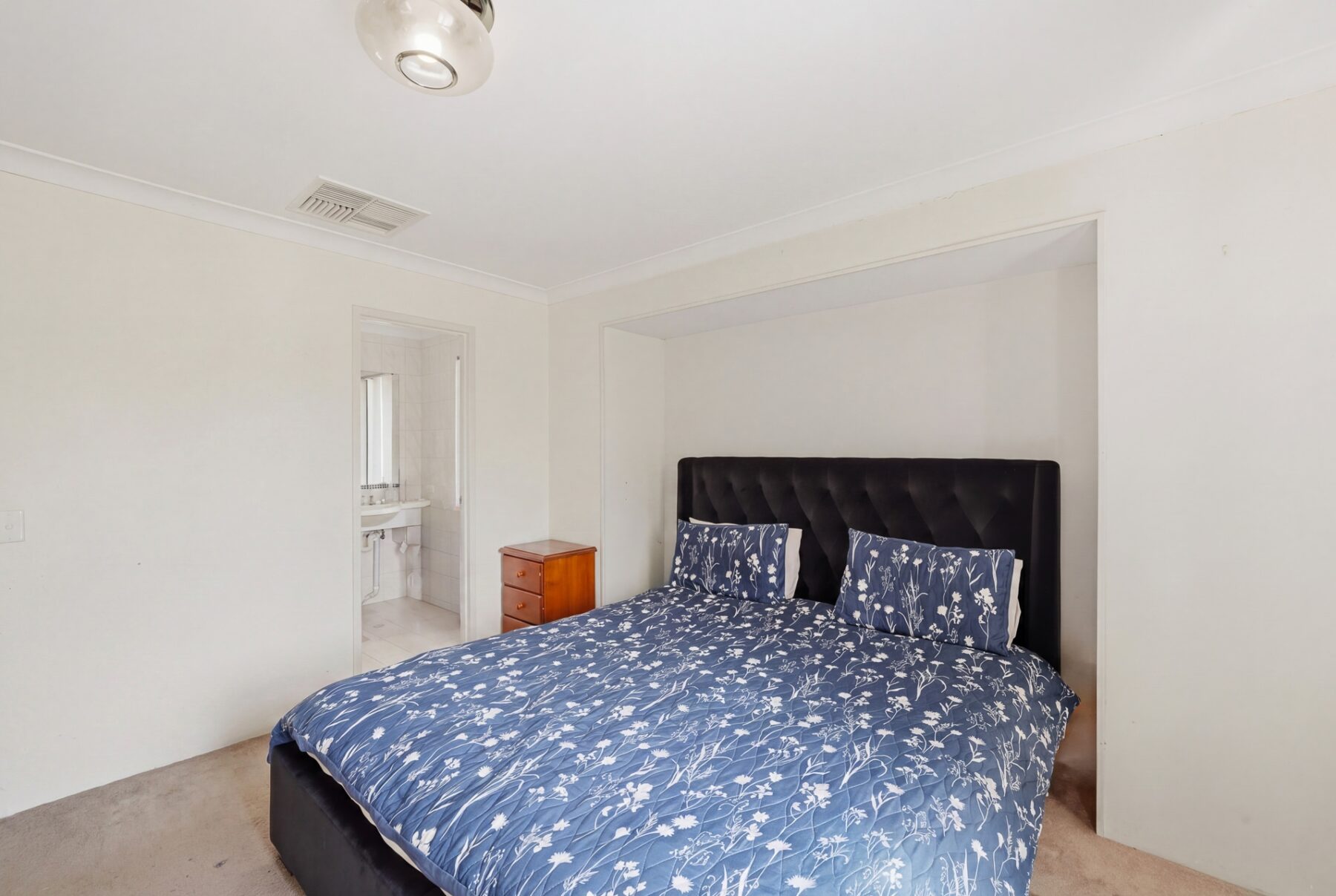 Property: 118 Benara Road, Noranda, WA, 6062 photo-3
