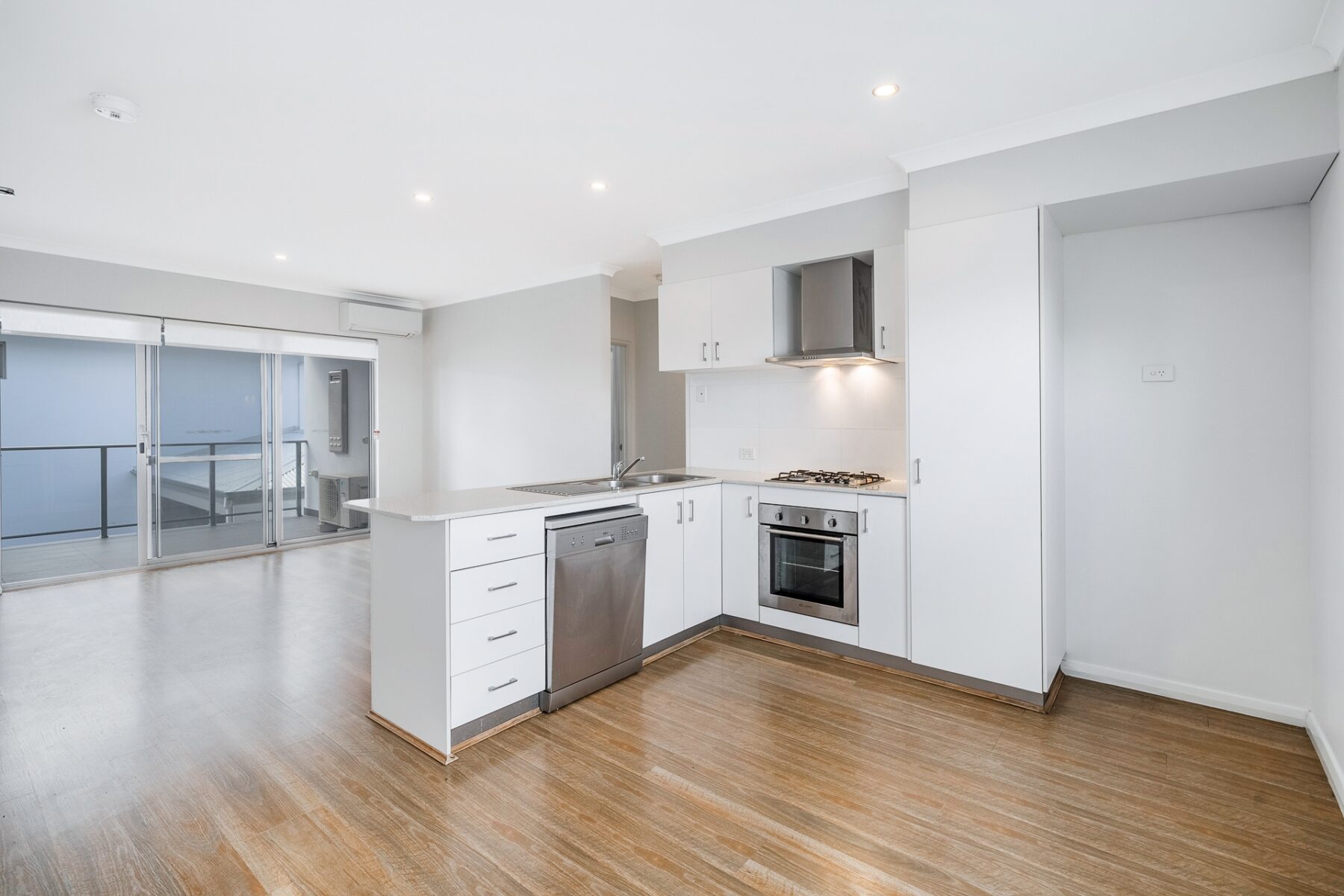 Property: 4/360 Hardey Road, Cloverdale, WA, 6105 photo-18