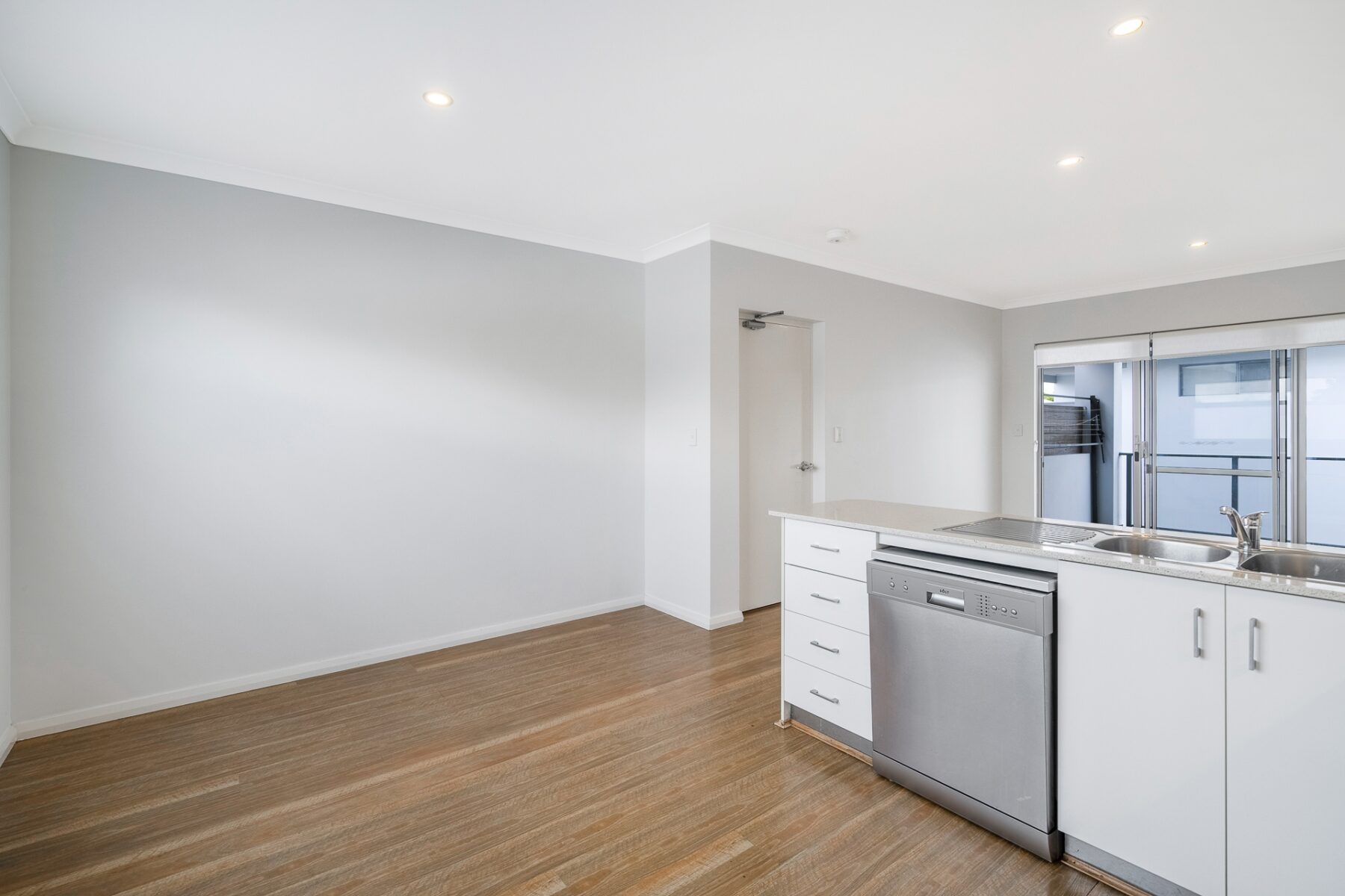 Property: 4/360 Hardey Road, Cloverdale, WA, 6105 photo-25