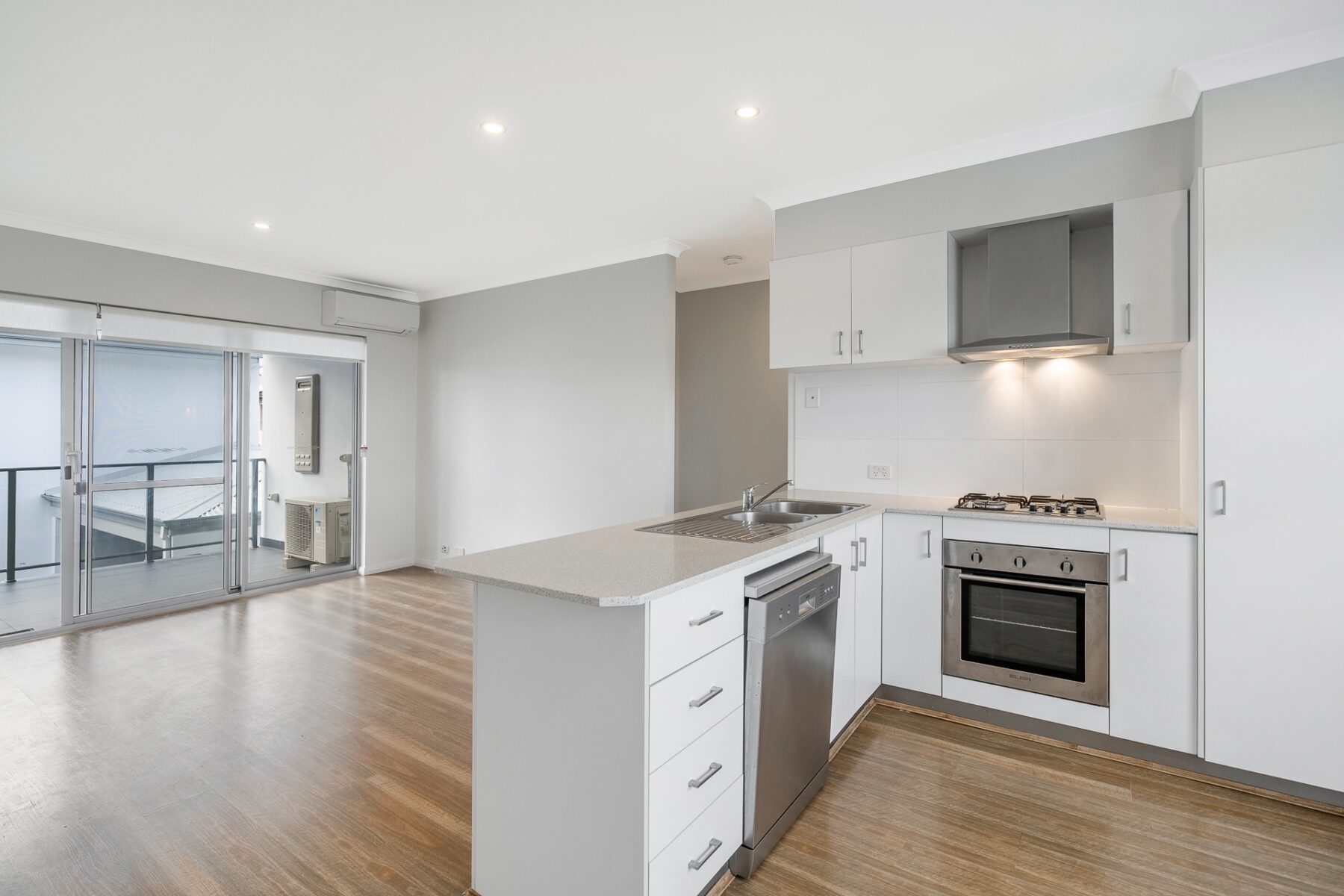 Property: 4/360 Hardey Road, Cloverdale, WA, 6105 photo-29
