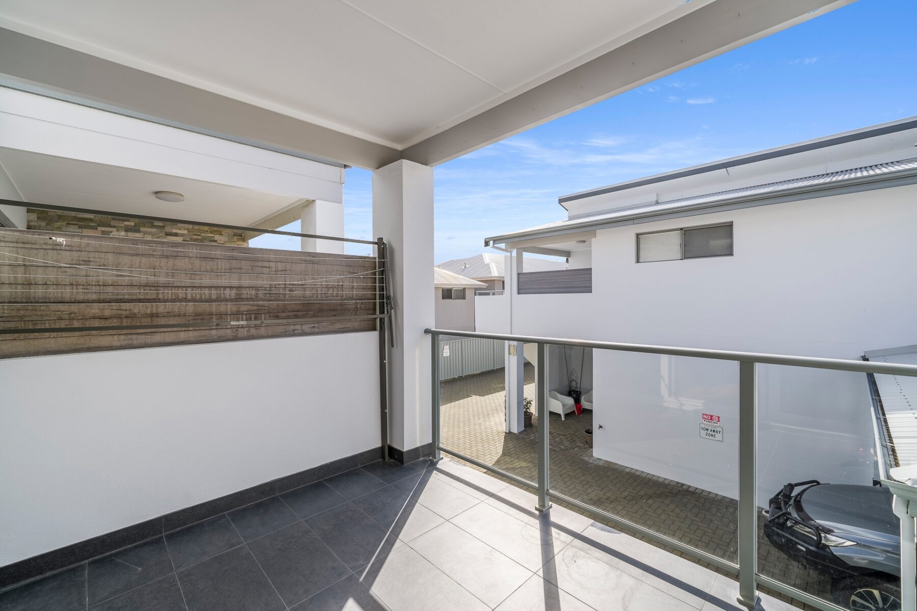 Property: 4/360 Hardey Road, Cloverdale, WA, 6105 photo-2