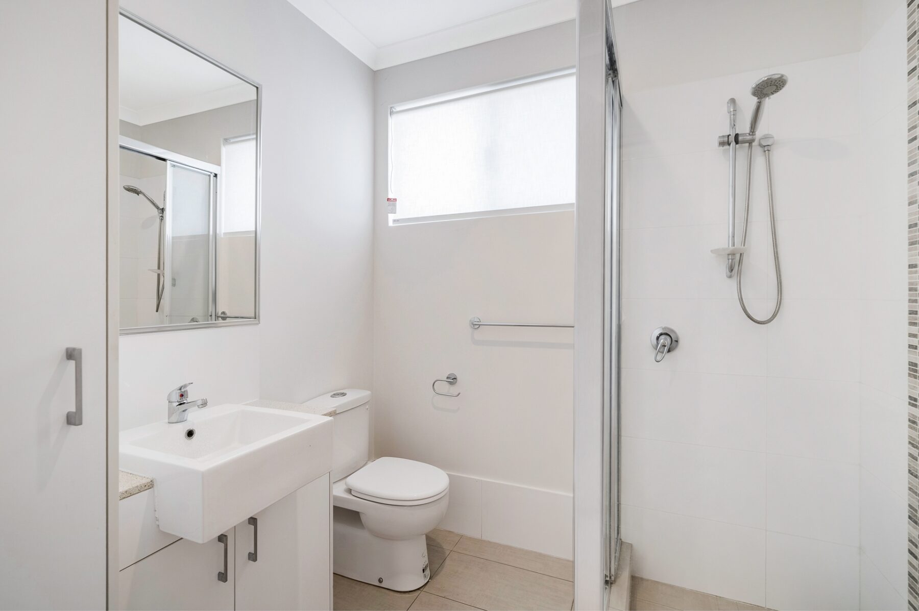 Property: 4/360 Hardey Road, Cloverdale, WA, 6105 photo-5