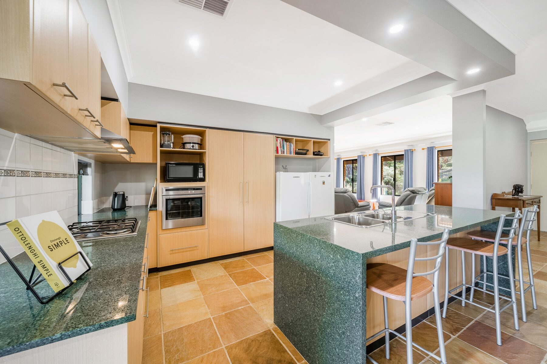 Property: 80 Brompton Heights, Gidgegannup, WA, 6083 photo-25