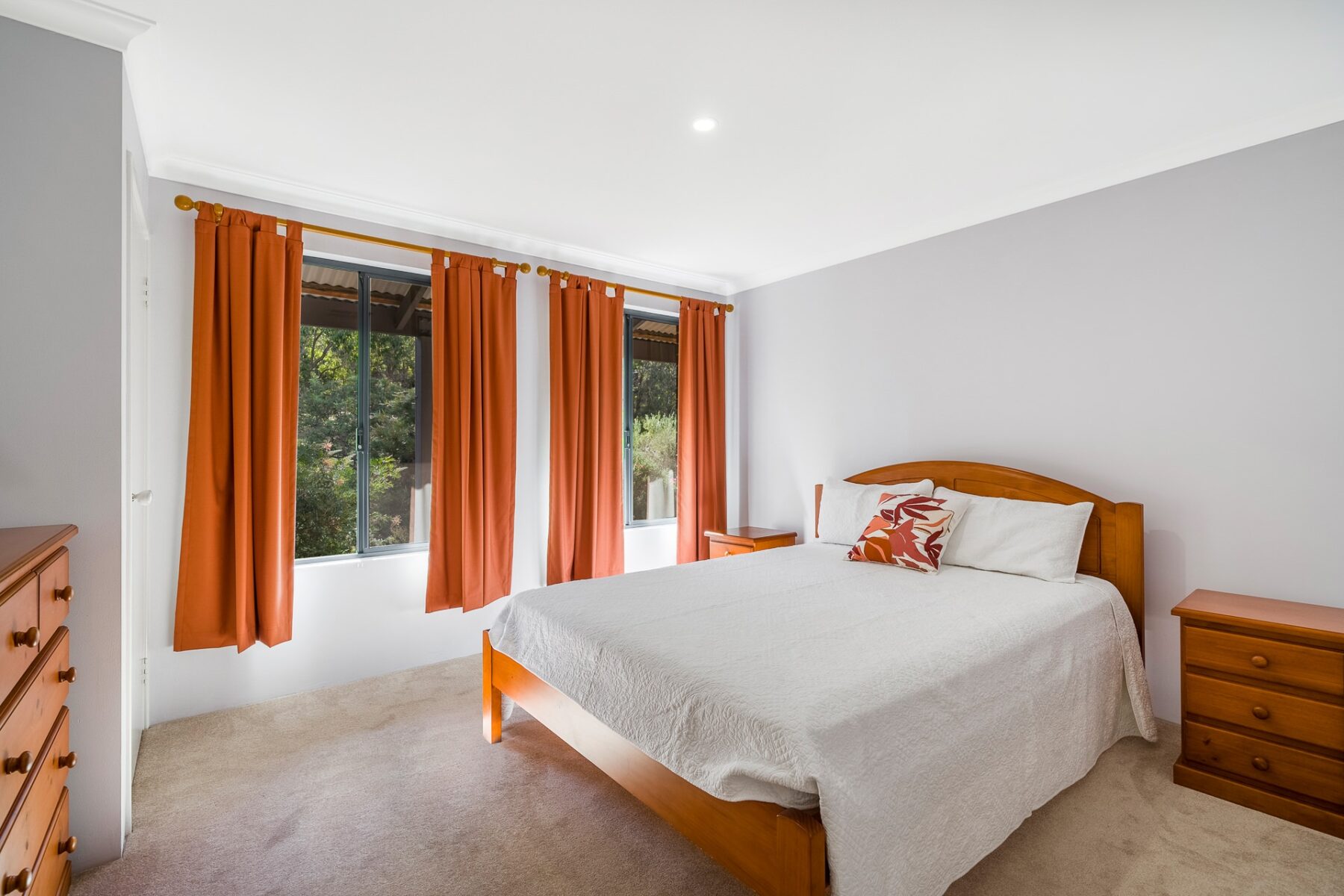 Property: 80 Brompton Heights, Gidgegannup, WA, 6083 photo-3