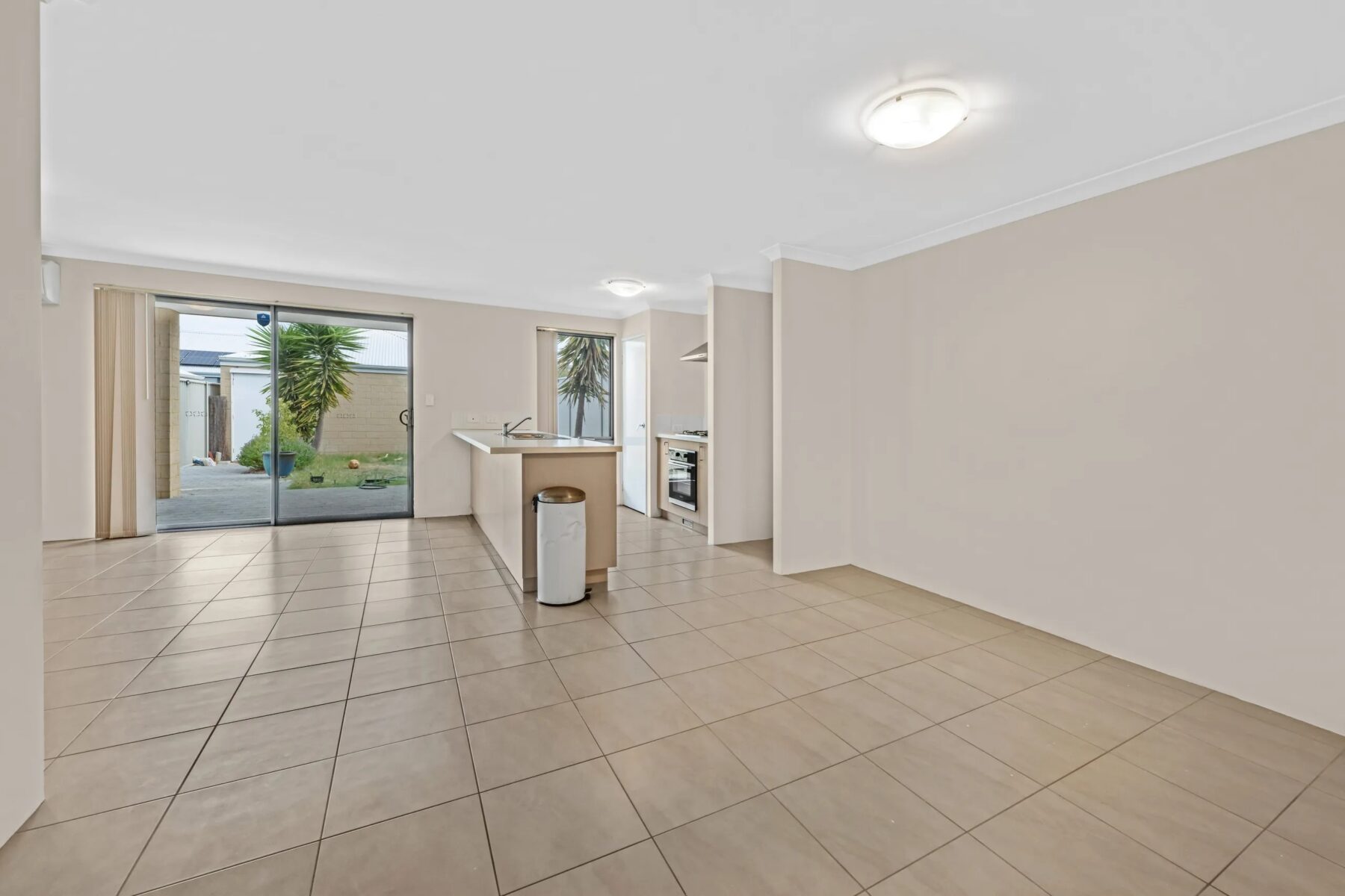 Rental: Alkimos, wa, 6038 photo-10