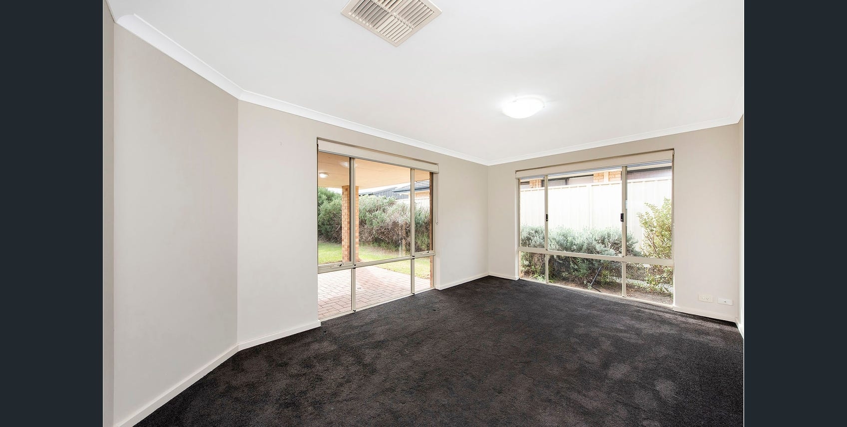 Rental: Secret Harbour, WA, 6173 photo-27
