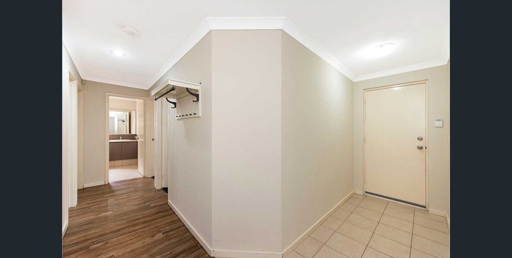 Rental: Secret Harbour, WA, 6173 photo-12