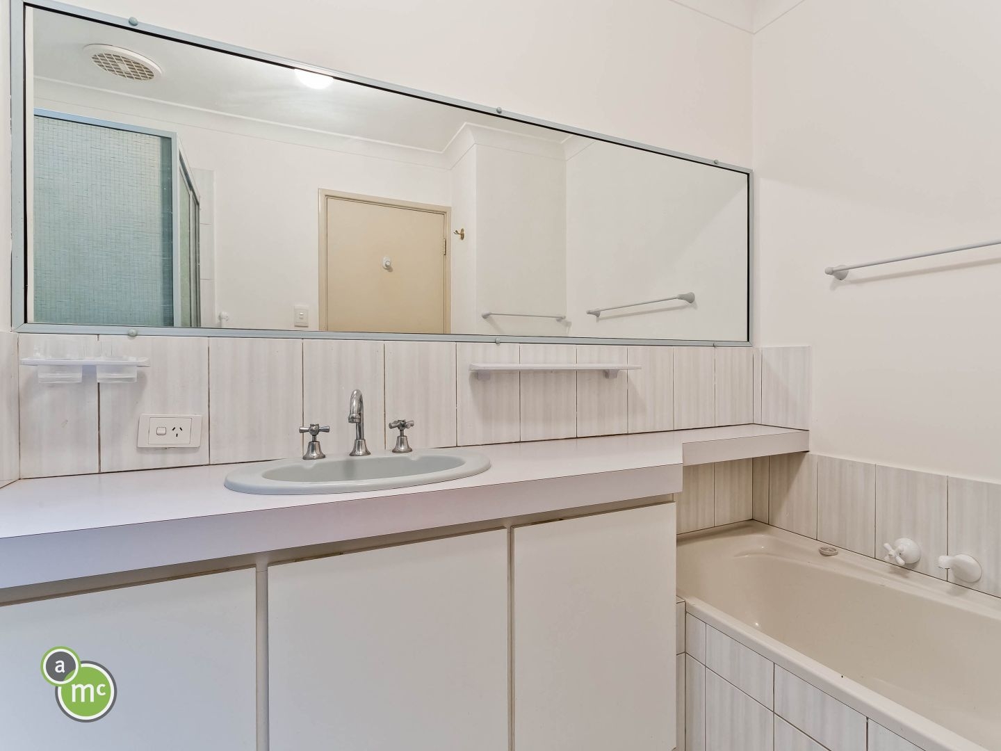 Rental: Joondanna, WA, 6060 photo-7